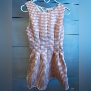 Cute Vintage-style Fitted Mini Dress with playful Pink Pattern